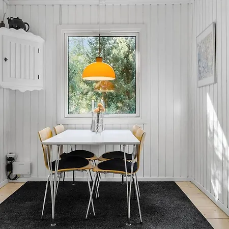 K20079-store-fuglede-fredskovens-engvej-13 *