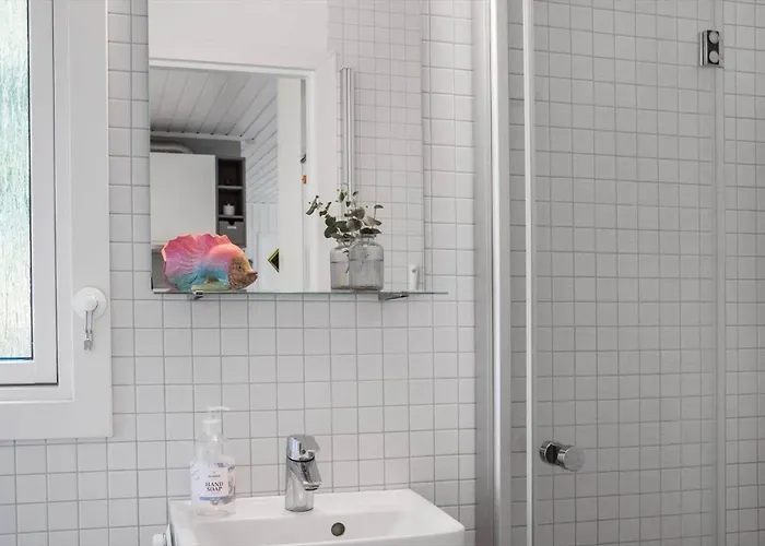 K20079-store-fuglede-fredskovens-engvej-13 بيت للعطل