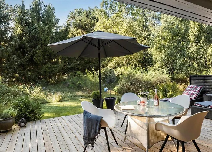 K20079-store-fuglede-fredskovens-engvej-13 بيت للعطل *